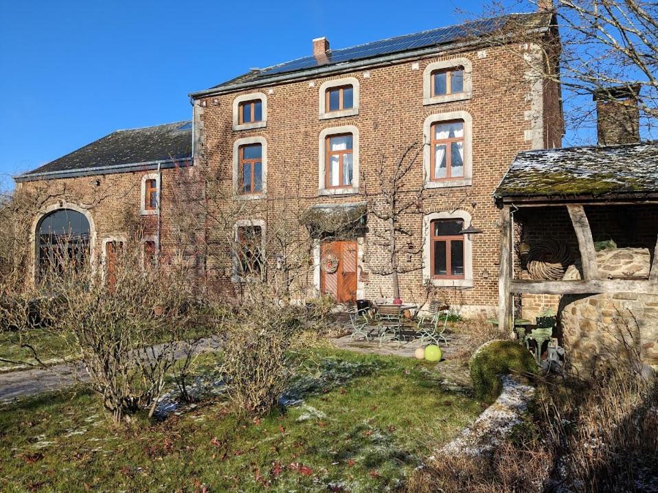 La Jardiniere Acomodação com café da manhã Érezée Exterior foto